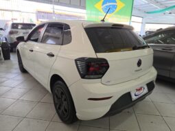 
										Volkswagen Polo Track 1.0 Flex 12V 5p full									