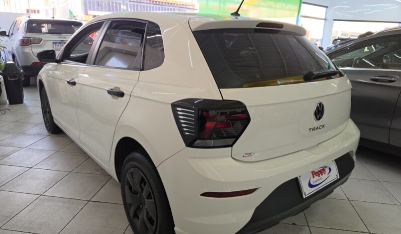 
								Volkswagen Polo Track 1.0 Flex 12V 5p full									