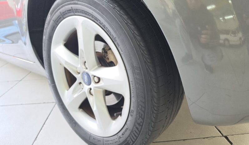 
								Ford Focus Hatch GLX 2.0 16V (Flex) full									