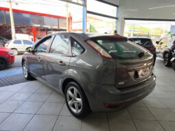 
										Ford Focus Hatch GLX 2.0 16V (Flex) full									
