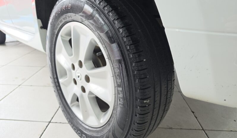 
								Renault Duster 1.6 16V Dynamique (Flex) full									