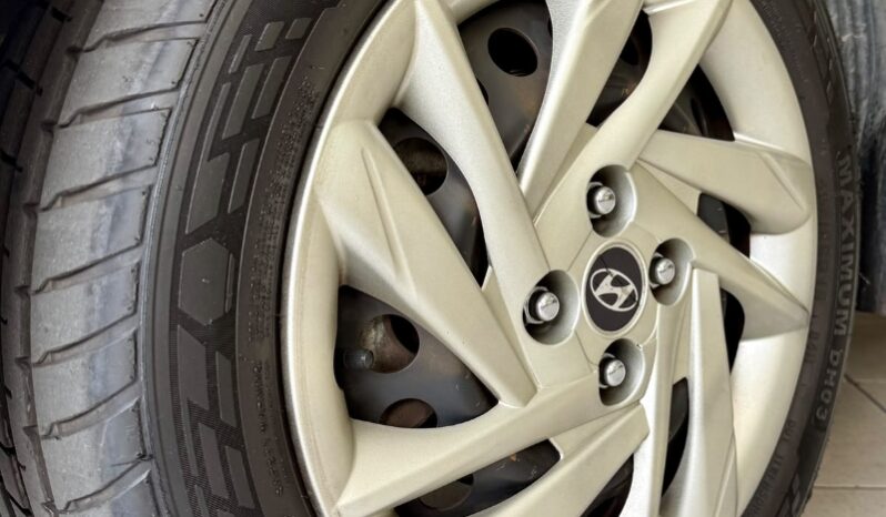 
								Hyundai HB20S 1.6 Comfort Plus (Aut) (Flex) full									