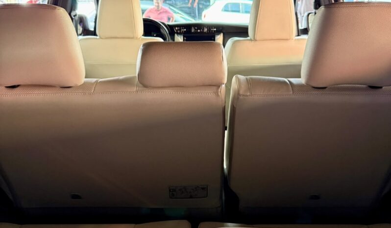 
								Toyota SW4 Diamond  2.8 turbodiesel 7L 4×4 (Aut) full									