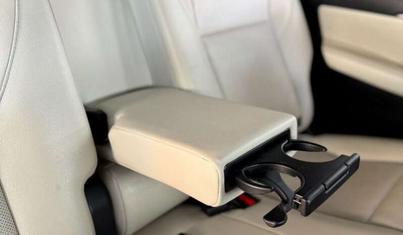
								Toyota SW4 Diamond  2.8 turbodiesel 7L 4×4 (Aut) full									
