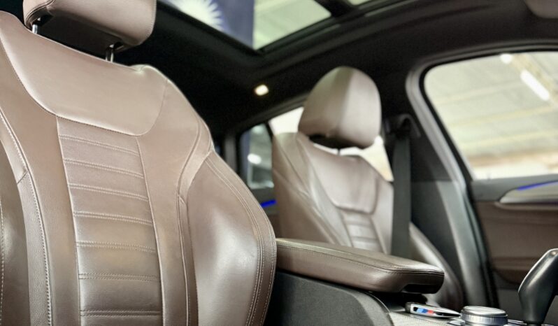 
								BMW X4 3.0 M40i (Aut) full									