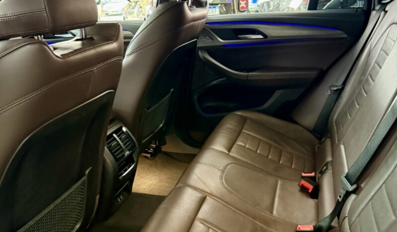 
								BMW X4 3.0 M40i (Aut) full									