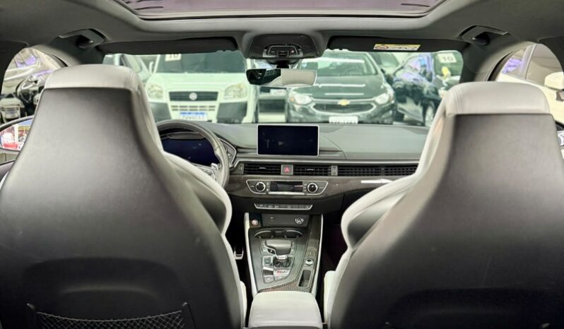 
								Audi RS4 2.9 TFSI Avant Tiptronic quattro full									