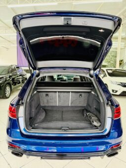 
										Audi RS4 2.9 TFSI Avant Tiptronic quattro full									