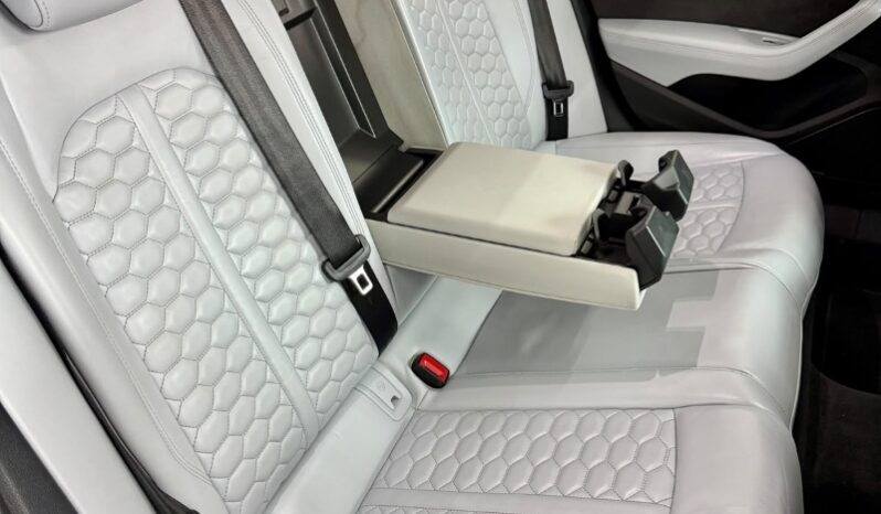 
								Audi RS4 2.9 TFSI Avant Tiptronic quattro full									