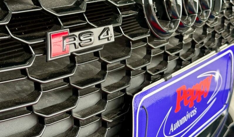 
								Audi RS4 2.9 TFSI Avant Tiptronic quattro full									