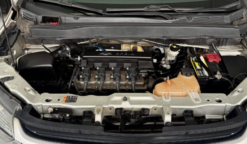 
								Chevrolet Spin LT 5S 1.8 (Flex) (Aut) full									