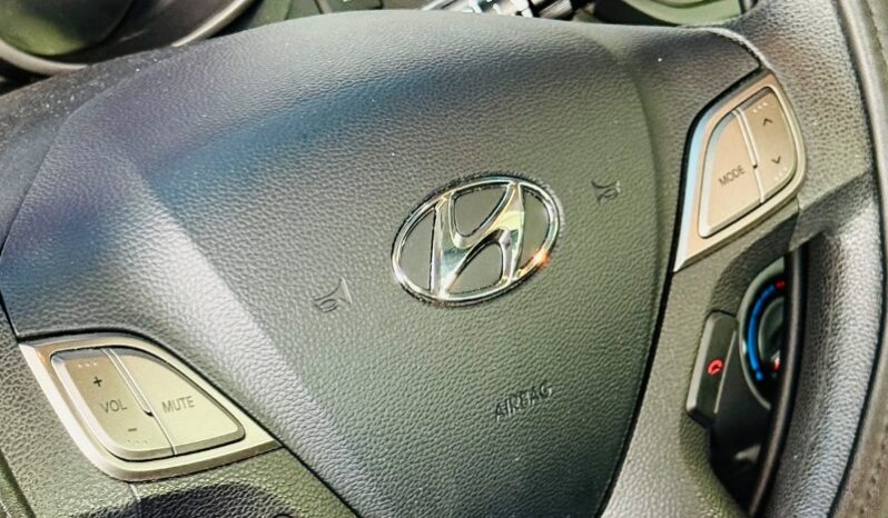 
								Hyundai HB20 1.0 Unique (Flex) full									