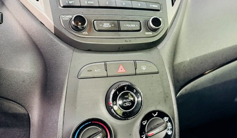 
								Hyundai HB20 1.0 Unique (Flex) full									