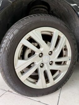 
										Peugeot 208 Active 1.6 full									